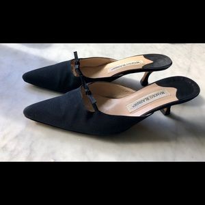 Manolo Blahnik size 7 1/2